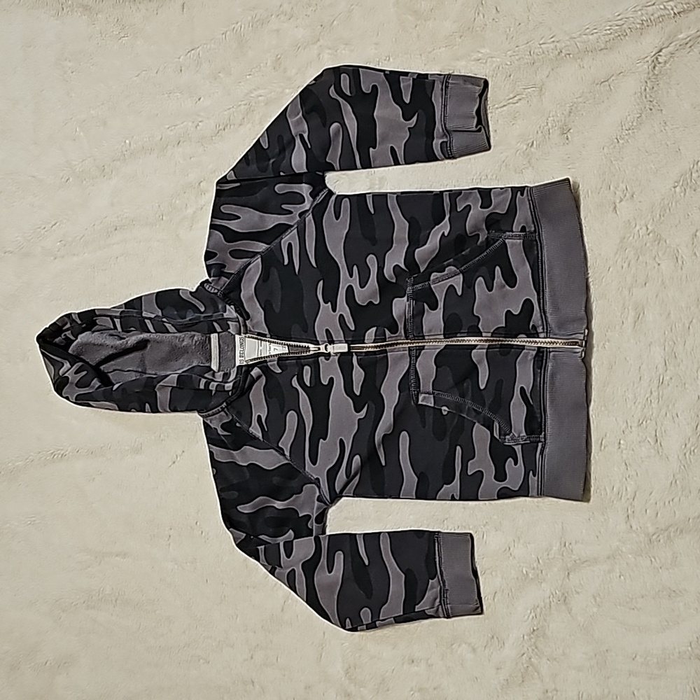 Boy's size 7 Carter's brand fleece jacket